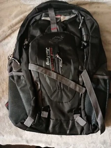 BLACK BACKPACK-BIG CAPACITY-STUDENT/ TRAVEL OUTDOOR PACK-NEXT DAY SHIPPING - Picture 1 of 3
