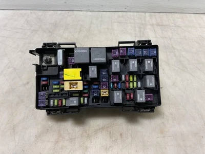 Jeep JK Wrangler TIPM Totally Integrated Power Module 68163903AB 2013 066458 - Image 1 of 4