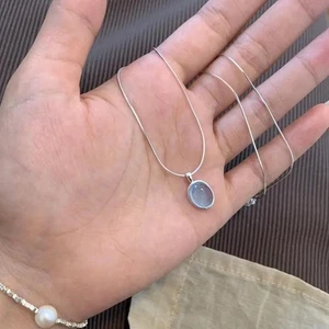 Chic Moonstone Clavicle Necklace Unique and Compact Design for Effortless Style - Picture 1 of 37