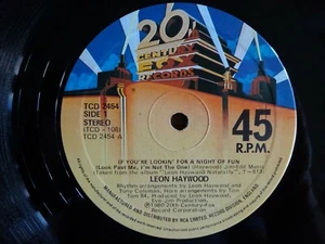 LEON HAYWOOD - IF YOU'RE LOOKIN FOR A NIGHT OF FUN 1980 12" VINYL SINGLE. - Imagen 1 de 2