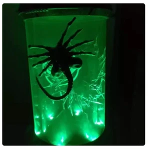 Alien Romulus Regal Popcorn Facehugger Leuchteimer Film Memorabilia Promo 2024 - Bild 1 von 10