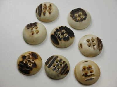 8 Stück Horn Trachtenknöpfe Knöpfe Zierknöpfe mit Muster d=25 mm TK-III-98 - Bild 1 von 3