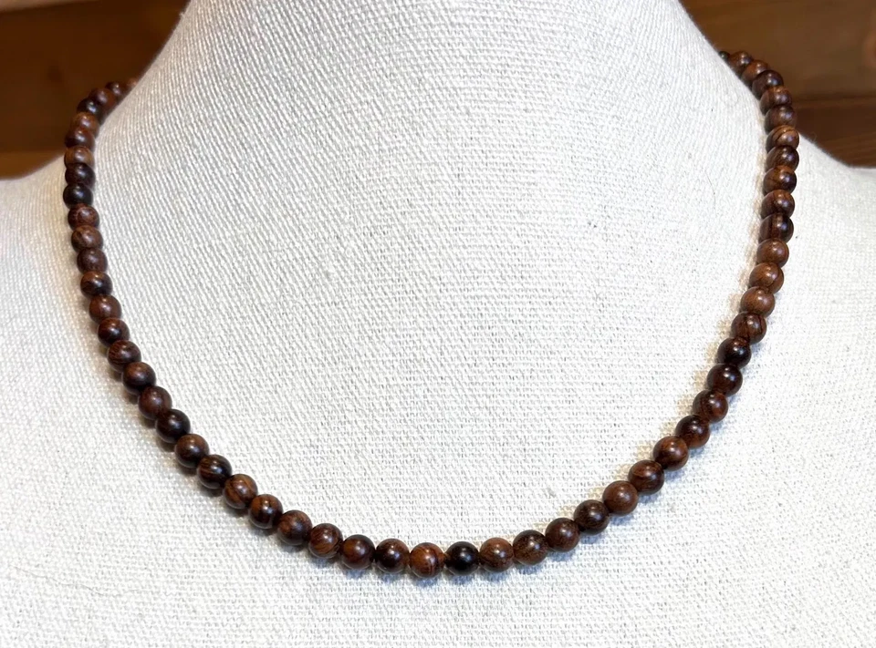 Collares de sándalo ébano, palo de rosa, piel de tigre, gargantillas de cuentas de madera 6 mm unisex Foto 1 de 4