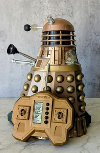 Doctor Who 12” Dalek Gold Radio With Remote Boxed - Picture 1 of 16
