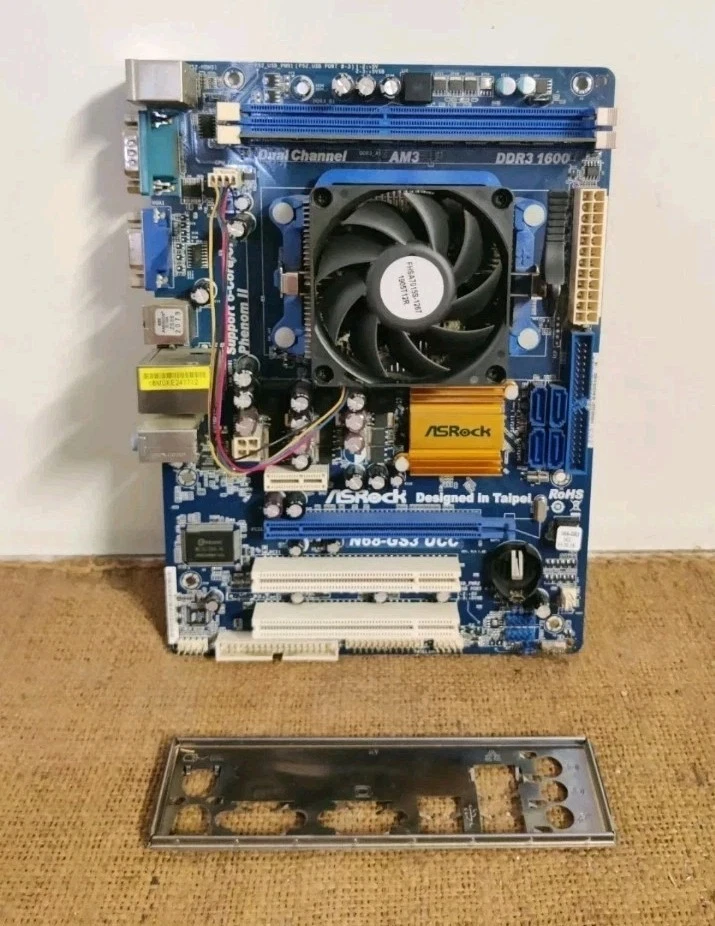 Scheda Madre mATX ASROCK N68-GS3 UCC motherboard SOCKET AM3 DDR3 PCIe PCI + CPU✅ - Immagine 1 di 4