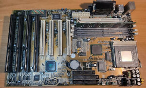 Soyo SY-5XA + Pentium-MMX 200MHz + 32Mb Ram