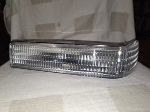 1993-1996 Jeep Grand Cherokee Set Park/Signal Light 56005098 - Picture 1 of 9