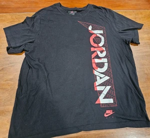 Air Jordan Tshirt schwarz Größe 2XL - Bild 1 von 3
