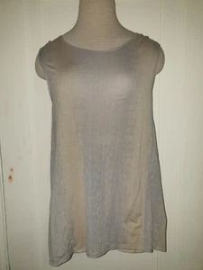 *Lululemon Sz Sm 2/4 CrossBack Athletic Workout Top Women’s Beige Sleeveless - Picture 1 of 5