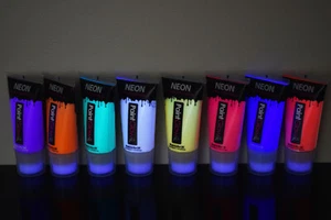 Pintura facial y corporal reactiva PaintGlow Pro 50 ml UV Blacklight - envío rápido a EE. UU. - Imagen 1 de 32