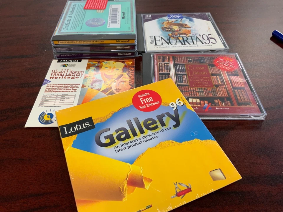 VINTAGE Microsoft Home Encarta 95 Bookshelf 95 Encyclopedia PC CD-ROM Complete - Image 1 of 1