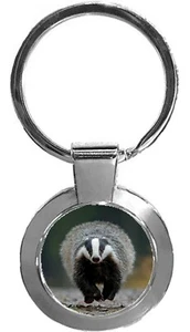 Badger Animal Luxury Round Shaped Metal Keyring In A Gift Box - Picture 1 of 3