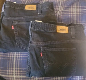 2 Pair Womens Levis - Picture 1 of 4