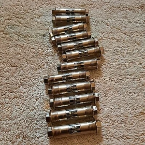SYLVANIA, SS8B, 69H7 SCREW IN TYPE SIGNAL CIRCUIT PROTECTOR, NEW IN PACKS - Picture 1 of 11