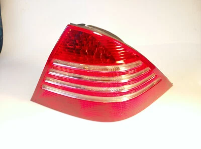 2000-06 Mercedes Benz W220 S500 S430 S600 S55 S65 OEM Passenger Right Tail light - Image 1 of 4