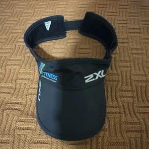2XU Visor Hat Black Running Gym Sports Adult Size - Picture 1 of 5