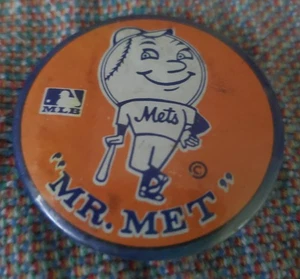 Vintage MR. MET Baseball Pinback New York Mets Pin MLB NY Button Badge - Picture 1 of 2