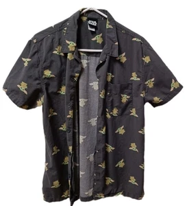 Star Wars Herren L Hemd Grogu Baby Yoda Print Mandalorian Knopfleiste Kurzarm - Bild 1 von 7