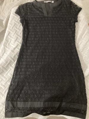 Isaac Mizrahi Live! Vestido corto de encaje elástico negro S A262493 Foto 1 de 4