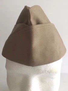 GORRA GUARNICIÓN CAQUI OFICIAL DE LA MARINA DE ESTADOS UNIDOS SIN EMITIR (7 3/8) - Imagen 1 de 8