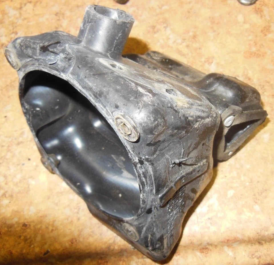 2002 Honda Goldwing GL1800 GL 1800 Right Side Speaker Box Housing Bucket Mount Foto 1 de 1