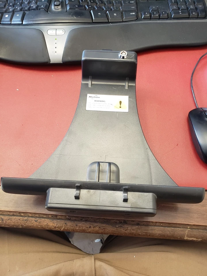 Док-станция мобильная автоматическая Motion Xplore с замком для ключей - пустая-IT для серии F5, разблокирована - Изображение 1 из 4