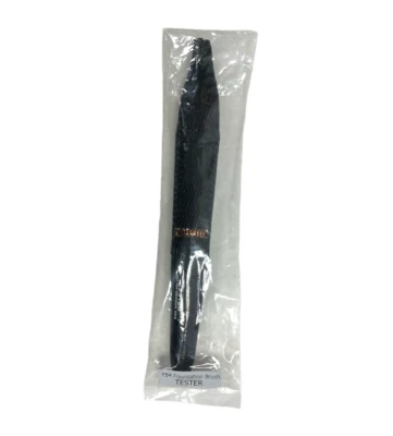 Youngblood Mineral Cosmetics YB4 Foundation Brush Brand New As Seen In Pictures - Image 1 of 2