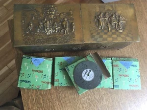 CAJA DE MÚSICA ZIMBALISTA DE LATÓN MACIZO RARA - THORENS - 75 + DISCOS, hermosa - Imagen 1 de 11