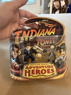 Hasbro Indiana Jones Adventure Heroes 2008 2"" figuras Mutt Williams Irina Spalko Foto 1 de 4