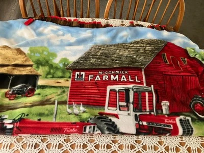 Manta de lana reversible a roja hecha a mano IH McCormick Farmall Foto 1 de 4