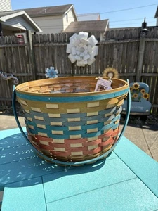 Longaberger club Limited farm Apple basket - Picture 1 of 5