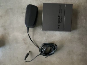 NetGear ProSafe GS105E 5-Ports Gigabit Ethernet Plus Switch GS105Ev2 -Unused - Picture 1 of 2