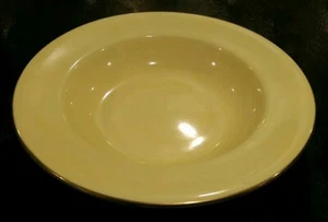 Vintage 1941-50 Royal Winton Grimwades England Pastel Yellow Gold Rim Soup Bowl - Foto 1 di 4