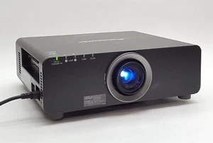 Panasonic PT-DW640UK DW640 DLP WXGA 6000 Lumens Dual-Lamp HDMI Projector 13h/13h - Picture 1 of 12