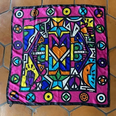 Lenço Moschino Foulards Itália 100% seda brilhante abstrato multicolorido Lario anos 80 - Imagem 1 de 4