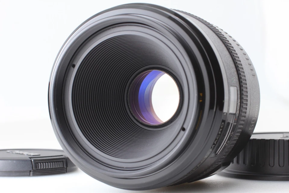 Tested [MINT+++] Canon COMPACT MACRO 50mm f/2.5 EF Mount Lens for EOS From LAPAN - Image 1 of 4