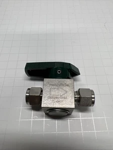 Swagelok SS-6P6T Steckventil 3/8" Edelstahl Rohrverschraubung - Bild 1 von 5