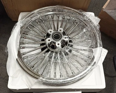 16" Fat Spoke Rear Wheel 16x3.5 for Harley Softail Heritage Classic FLSTC Used - Imagem 1 de 4