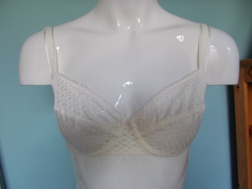 MISS MARY OF SWEDEN 32B UNDERWIRED CREAM BRA NW0T