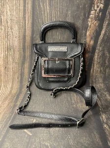Auténtico Bolso Bandolera Retirado Disney Parks Kingdom Couture Briar Rose Negro - Imagen 1 de 12