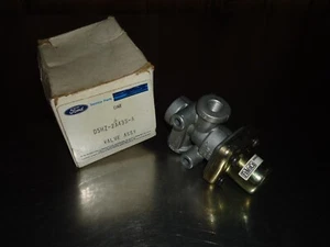 New NOS Ford Air Brake Valve Assembly D5HZ-2A435-A Truck - Picture 1 of 4