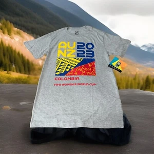 Columbia Outerstuff Damen-T-Shirt FIFA 2023 Frauen-Weltmeisterschaft Grafik neu mit Etikett Größe Large - Bild 1 von 24