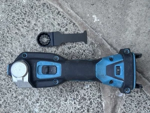 Makita TM52DZ 18V Multifunktionswerkzeug mit 2 neuen Starlock Klingen - Bild 1 von 13