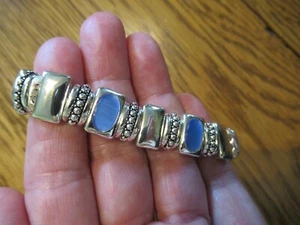 Pulsera de tono plateado pesado con piedras lunares sintéticas y cierre magnético fuerte USADO UNA VEZ - Imagen 1 de 5