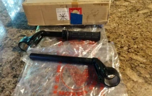 NEW NOS HONDA STEERING HANDLE PIPE VF750 VF 750 SET 531A0-MB2-670 #U - Picture 1 of 1