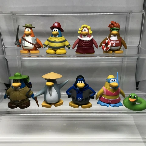 Club Penguin Mix n Match 2” Figures Lot of 8 Sensei Camper Firefighter Shadow Cover
