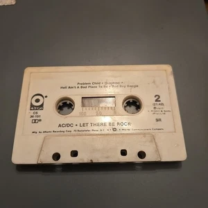AC/DC Let There Be Rock Kassette Bon Scott Ära 1977 Album - Bild 1 von 3