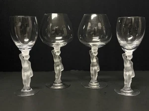 Royales de Champagne Bacchus Kristall Weingläser Nude God 2 Weiß Rot Sets EUC - Bild 1 von 8