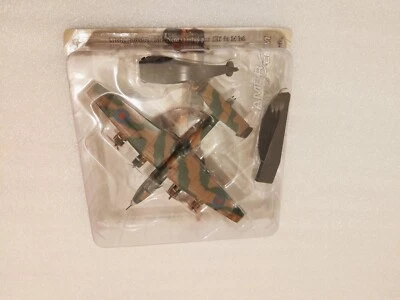 HANDLEY PAGE HALIFAX B. MK III 1944 ESCALA 1:144 POR AMER COM Foto 1 de 2