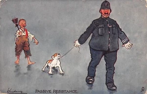 POSTCARD COMIC PASSIVE RESISTANCE POLICEMAN DOG THACKERAY - Foto 1 di 2